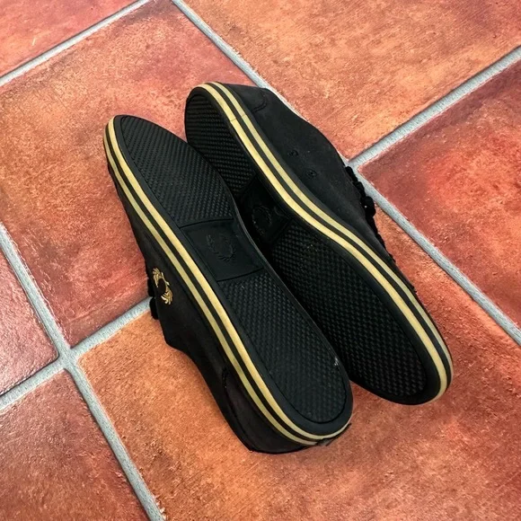 Fred Perry Black Embroidered Logo Lace-Up Rubber Sole Sneakers Size US 10 - Picture 10 of 13